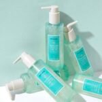 NATURIUM – Gelée Nettoyante 3% Niacinamide, Acide Hyaluronique & Vitamine C (210ml)