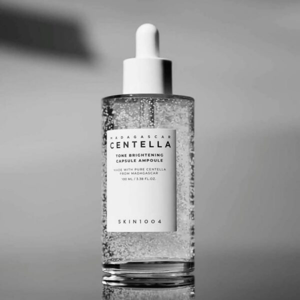 SKIN1004 Madagascar Centella Tone Brightening Capsule Ampoule Sérum Éclat Anti-taches (100ml)